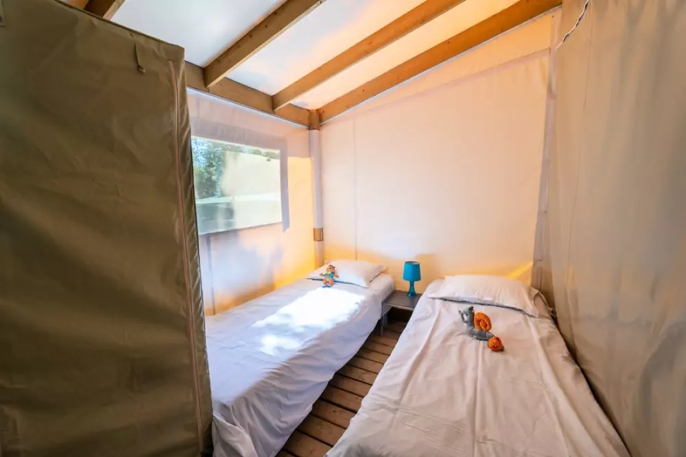 Camping Les Gorges du Chambon 4 étoiles★★★★