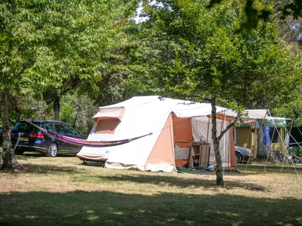 Camping Les Gorges du Chambon 4 étoiles★★★★