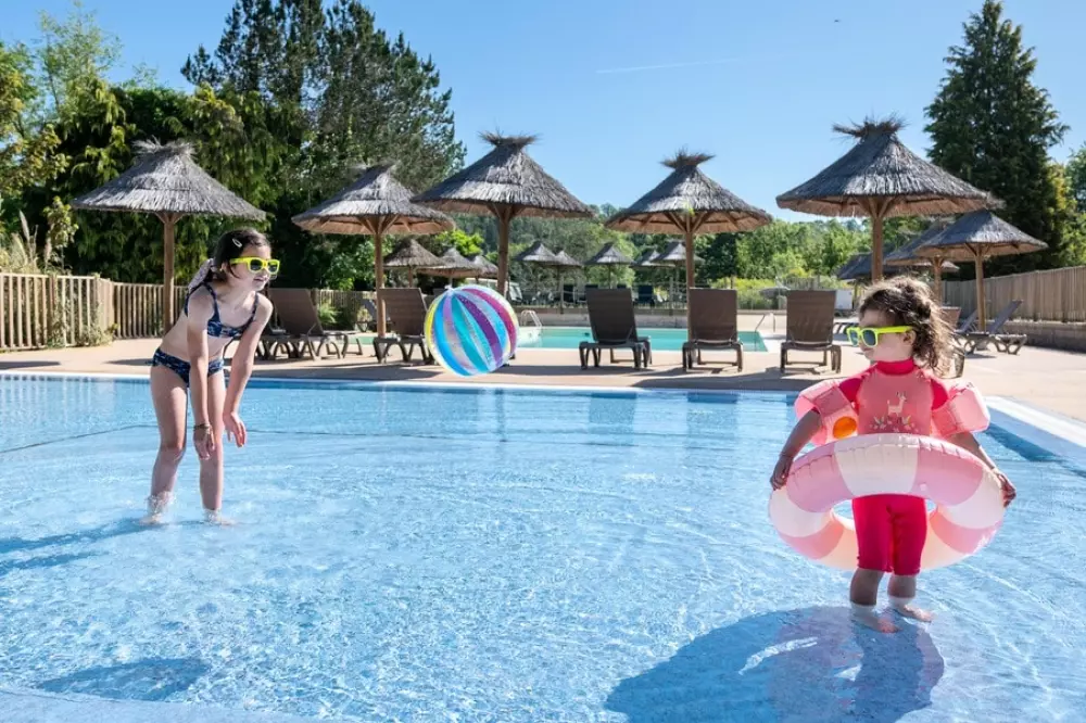 Camping Les Gorges du Chambon 4 étoiles★★★★