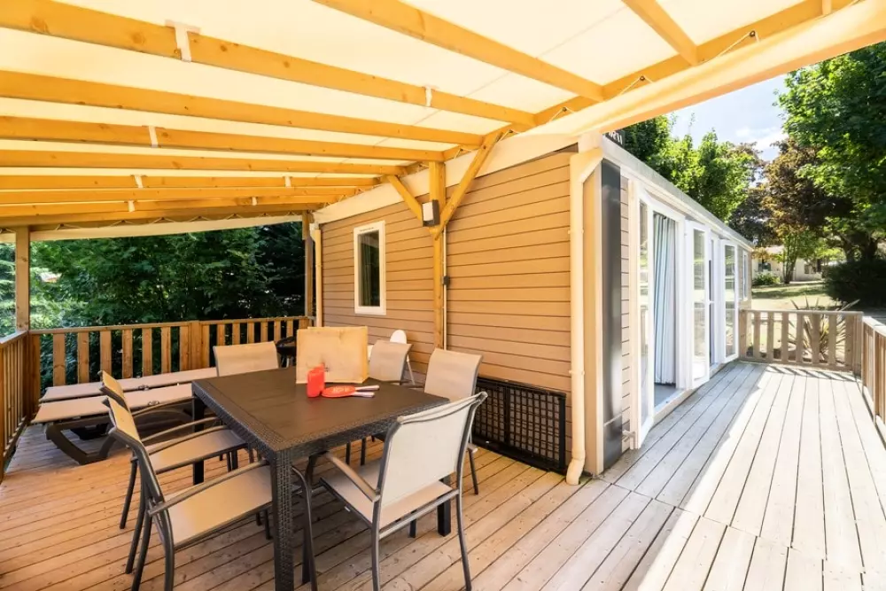 Camping Les Gorges du Chambon 4 étoiles★★★★