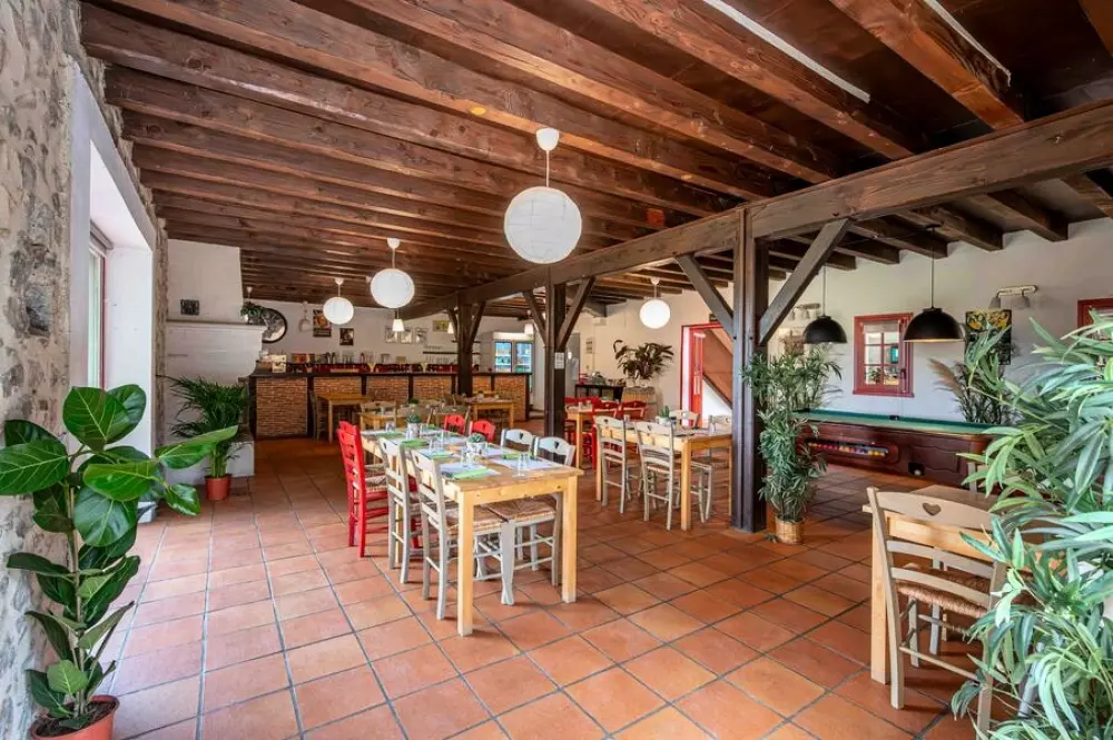 Camping Les Gorges du Chambon 4 étoiles★★★★