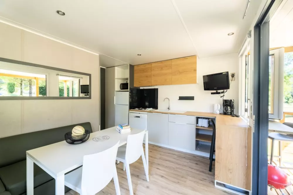 Camping Les Gorges du Chambon 4 étoiles★★★★