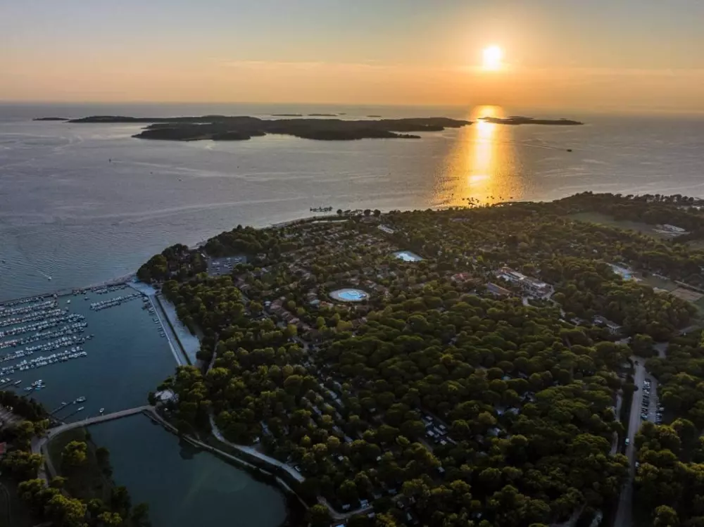 Bi Village 4 Sterne★★★★