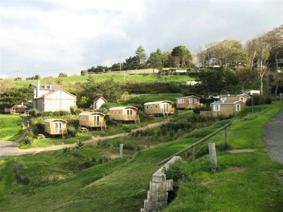 Camping Renéville 3 Sterne★★★