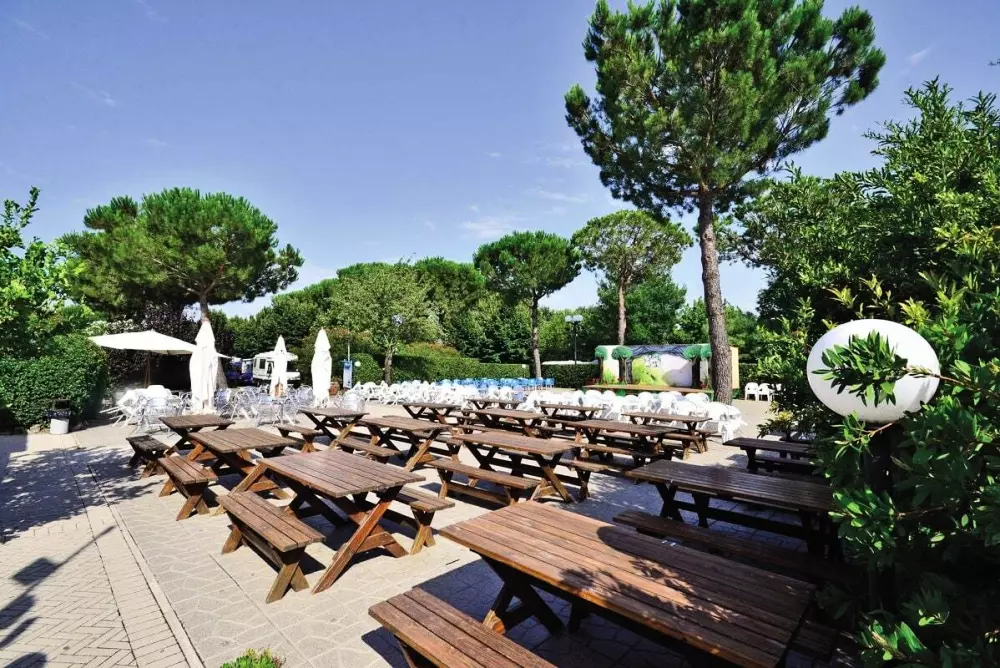 Camping Hu I Pini Village