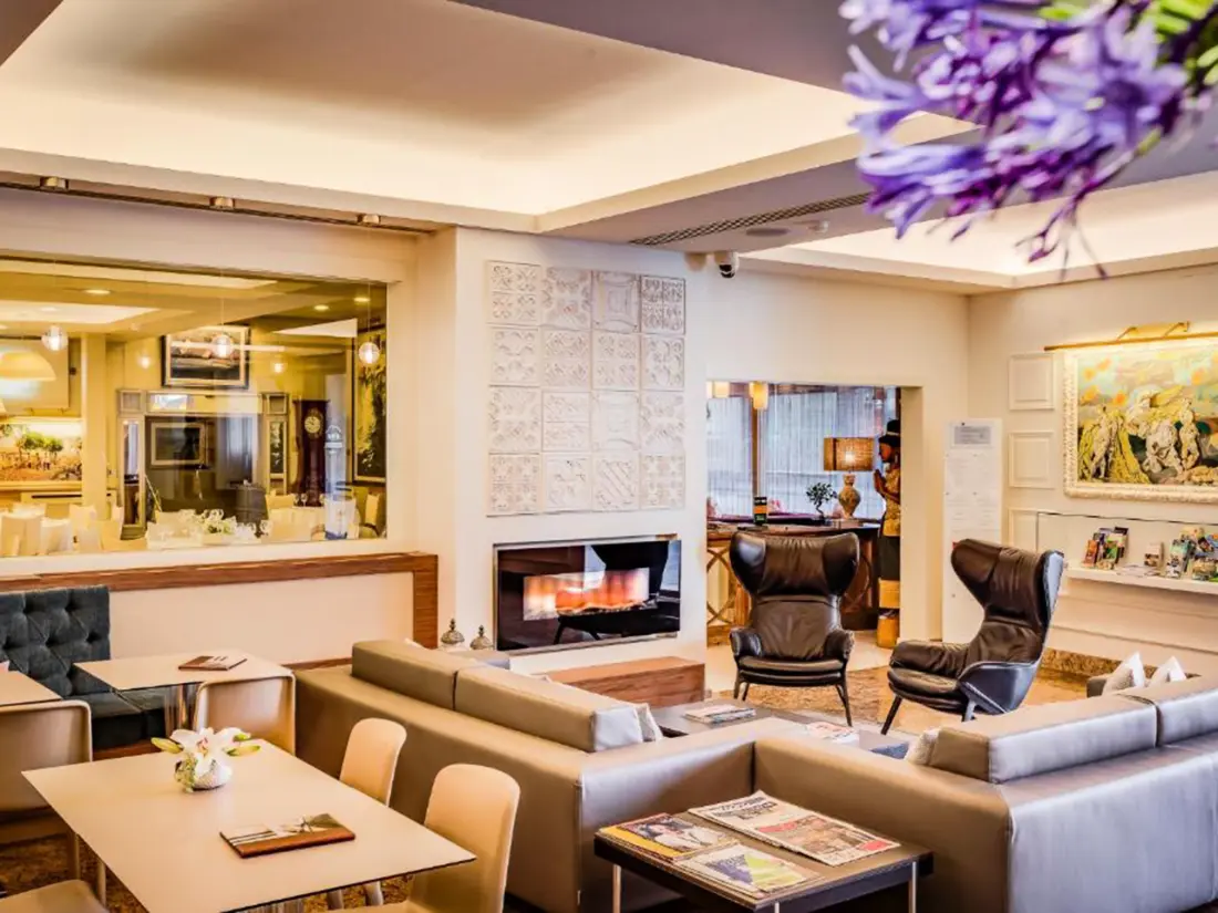 Hotel Pierre & Vacances Pirineos Figueres 4 Estrellas★★★★