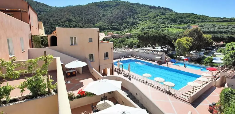 Il Villaggio di Giuele - Eurocamping Calvisio 3 Sterne★★★