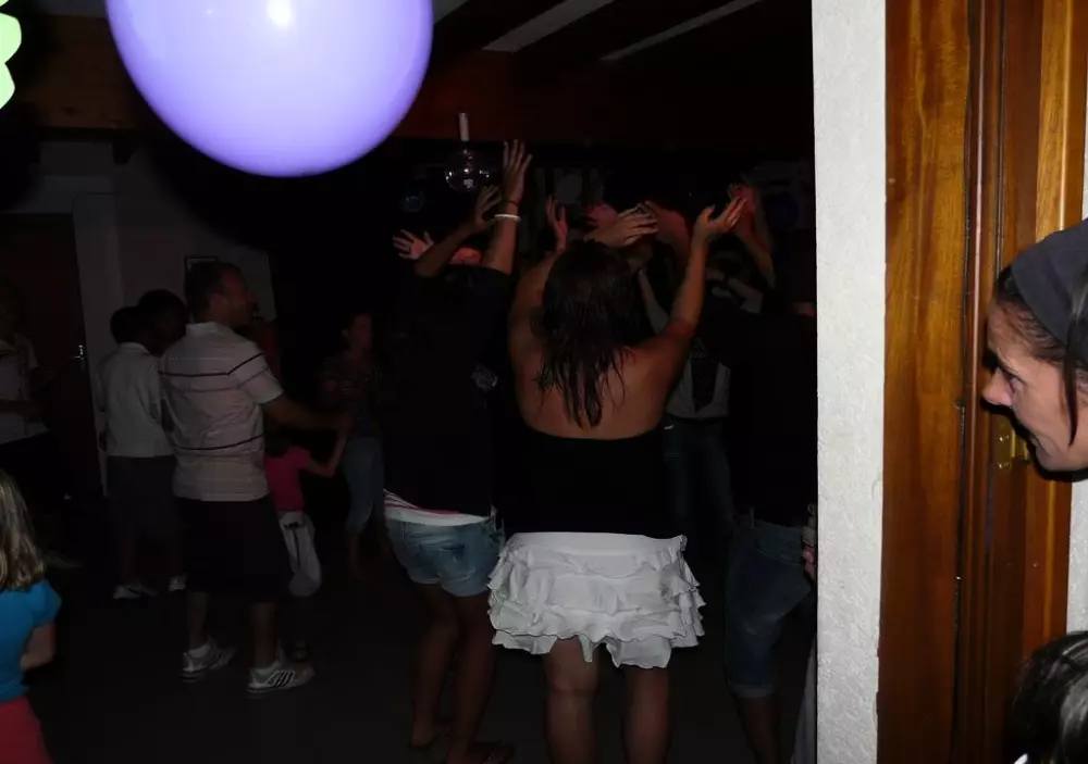 Ushuaïa Villages - Camping Le Port de Lacombe 3 Sterren★★★