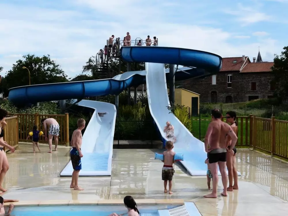 Ushuaïa Villages - Camping Le Port de Lacombe 3 Sterren★★★