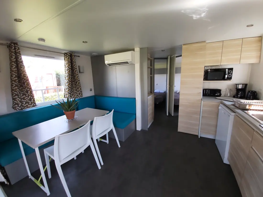 Ushuaïa Villages - Camping Le Port de Lacombe 3 Sterne★★★