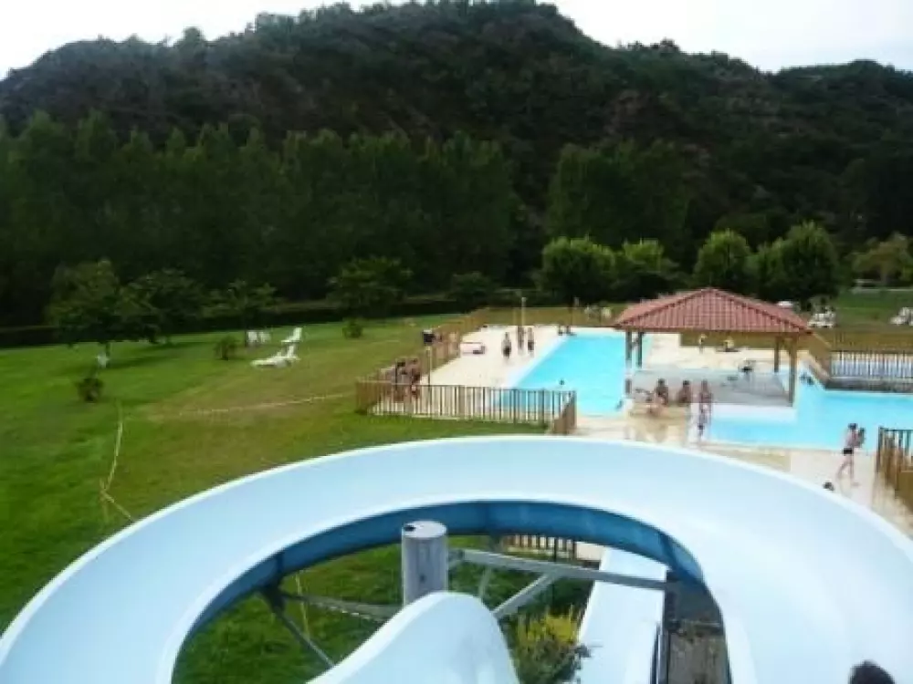 Ushuaïa Villages - Camping Le Port de Lacombe 3 Sterren★★★