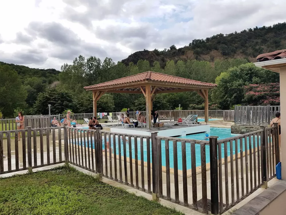 Ushuaïa Villages - Camping Le Port de Lacombe 3 Sterren★★★