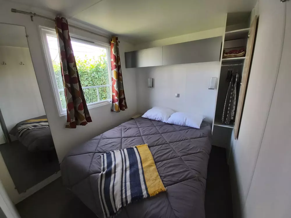 Ushuaïa Villages - Camping Le Port de Lacombe 3 Sterren★★★