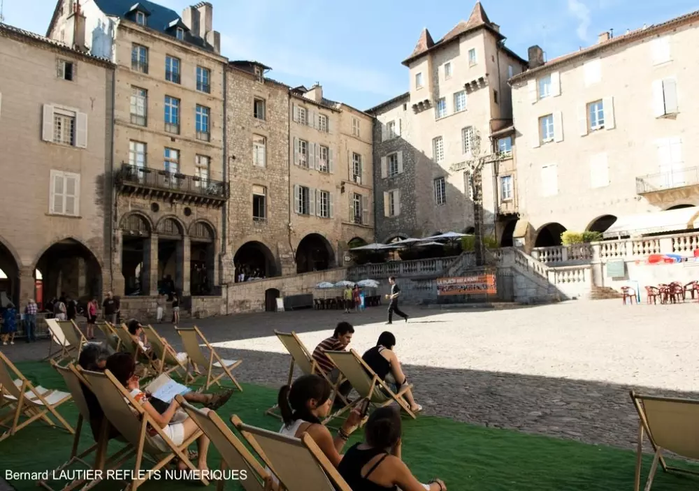 Ushuaïa Villages - Camping Le Port de Lacombe 3 Sterren★★★