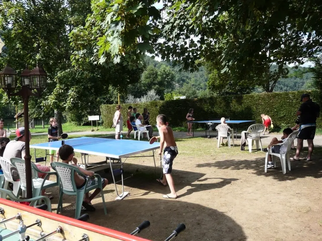 Ushuaïa Villages - Camping Le Port de Lacombe 3 Sterne★★★