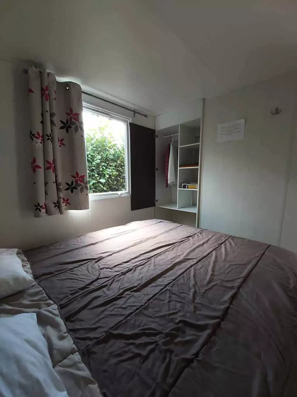 Ushuaïa Villages - Camping Le Port de Lacombe 3 Sterren★★★