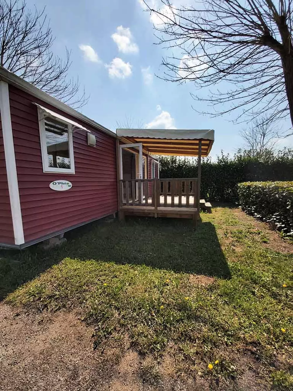 Ushuaïa Villages - Camping Le Port de Lacombe 3 Sterren★★★