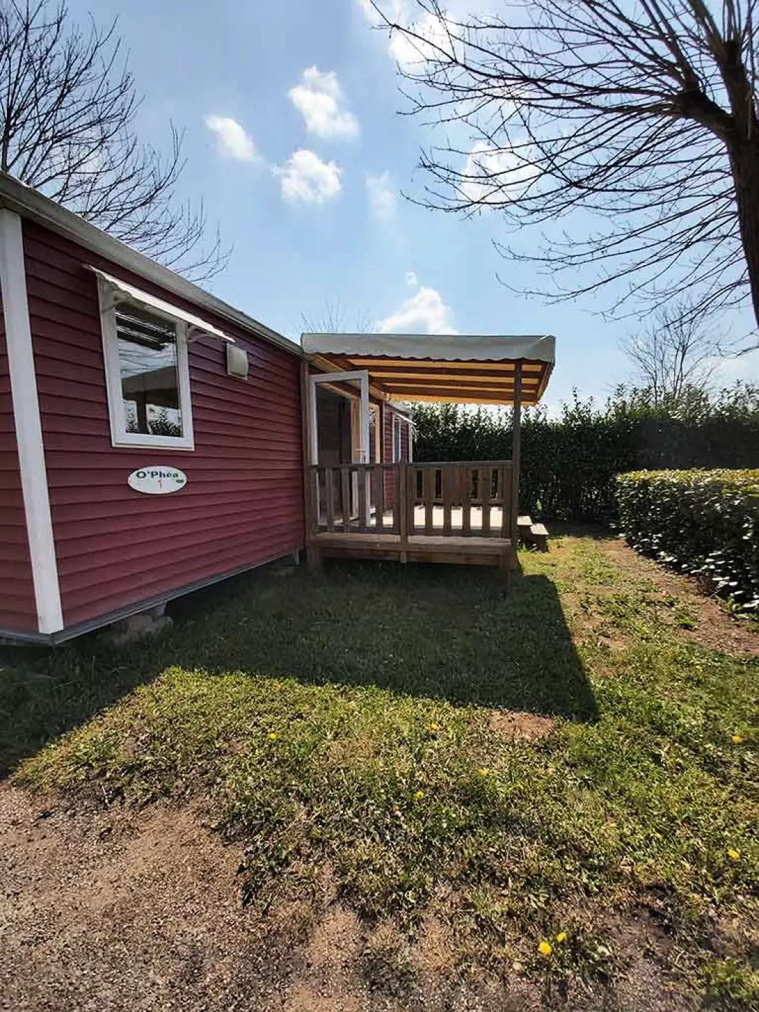 Ushuaïa Villages - Camping Le Port de Lacombe 3 Sterne★★★