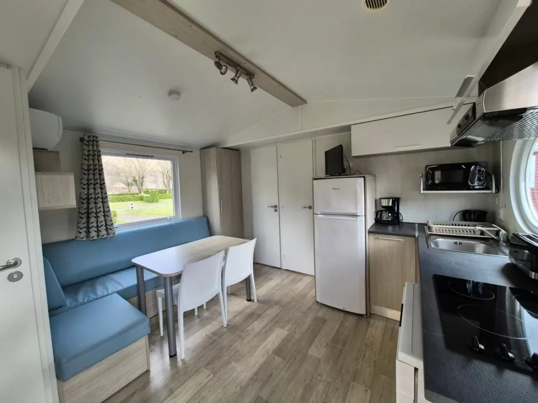 Ushuaïa Villages - Camping Le Port de Lacombe 3 Sterne★★★