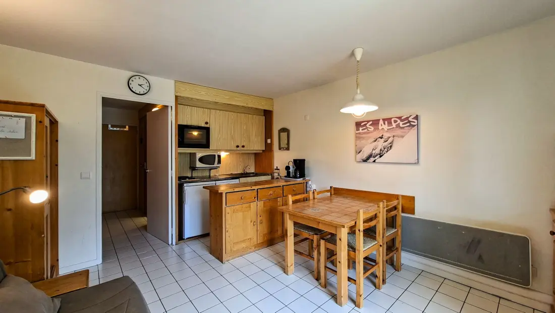 Castor Residence