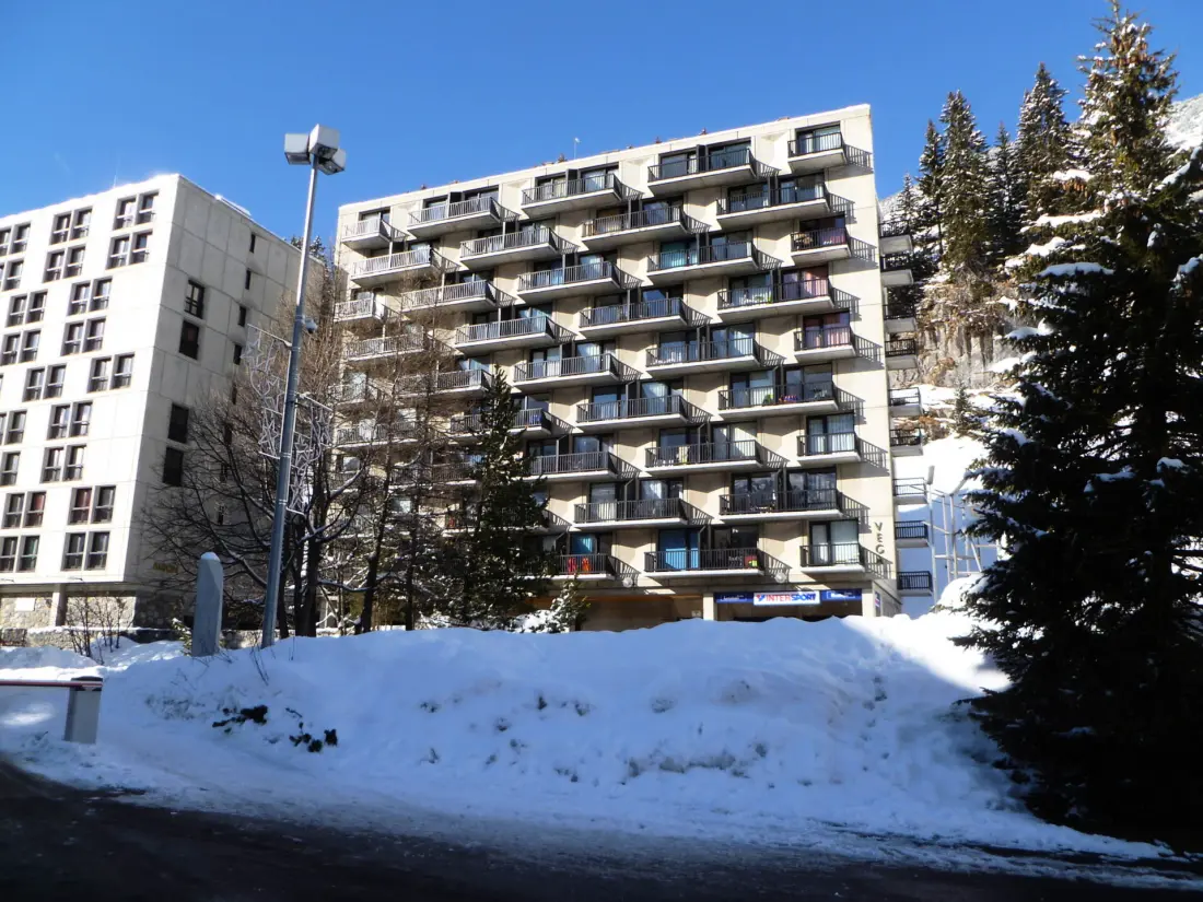 Vega Residence
