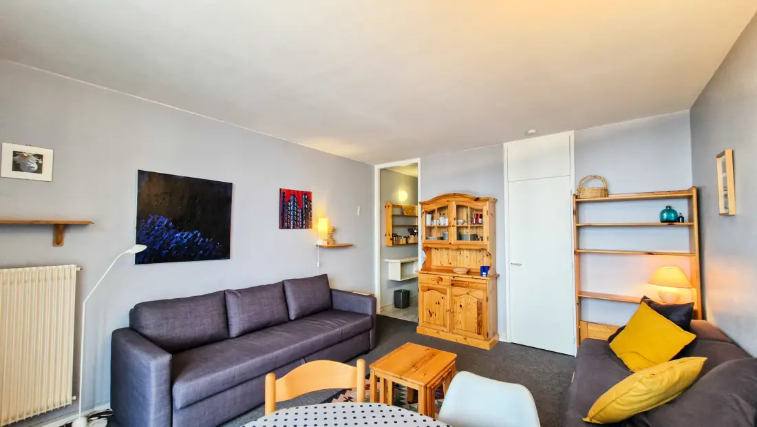 Vega Residence
