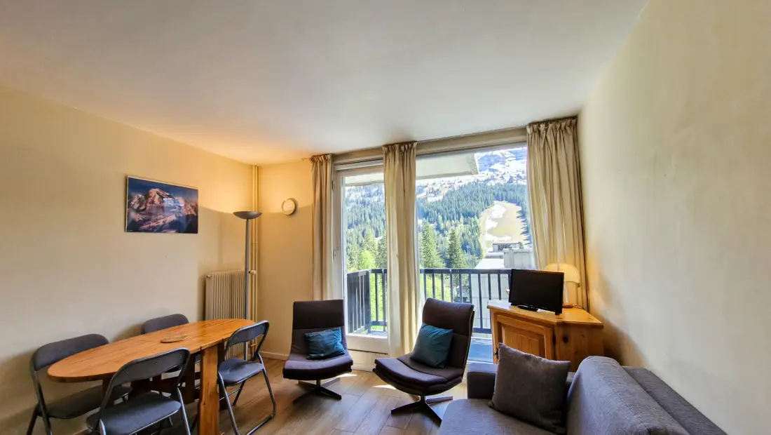 Vega Residence