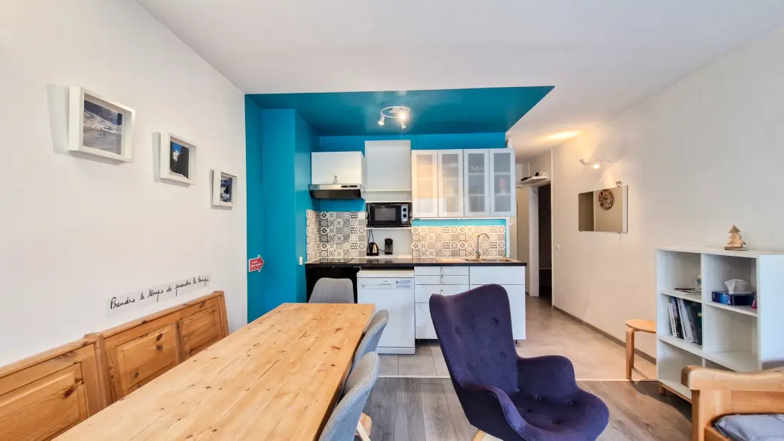 Vega Residence