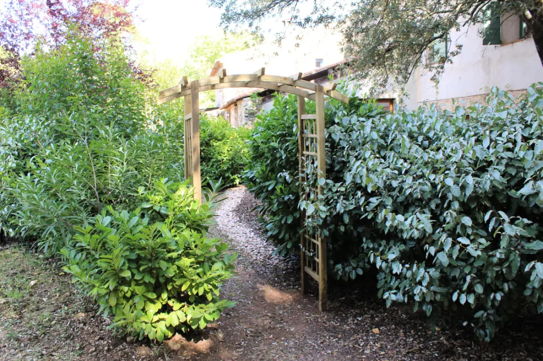Le Jas, Charming Mas, Shared Swimming pool, Nature, Quiet, 6 Ha Provence