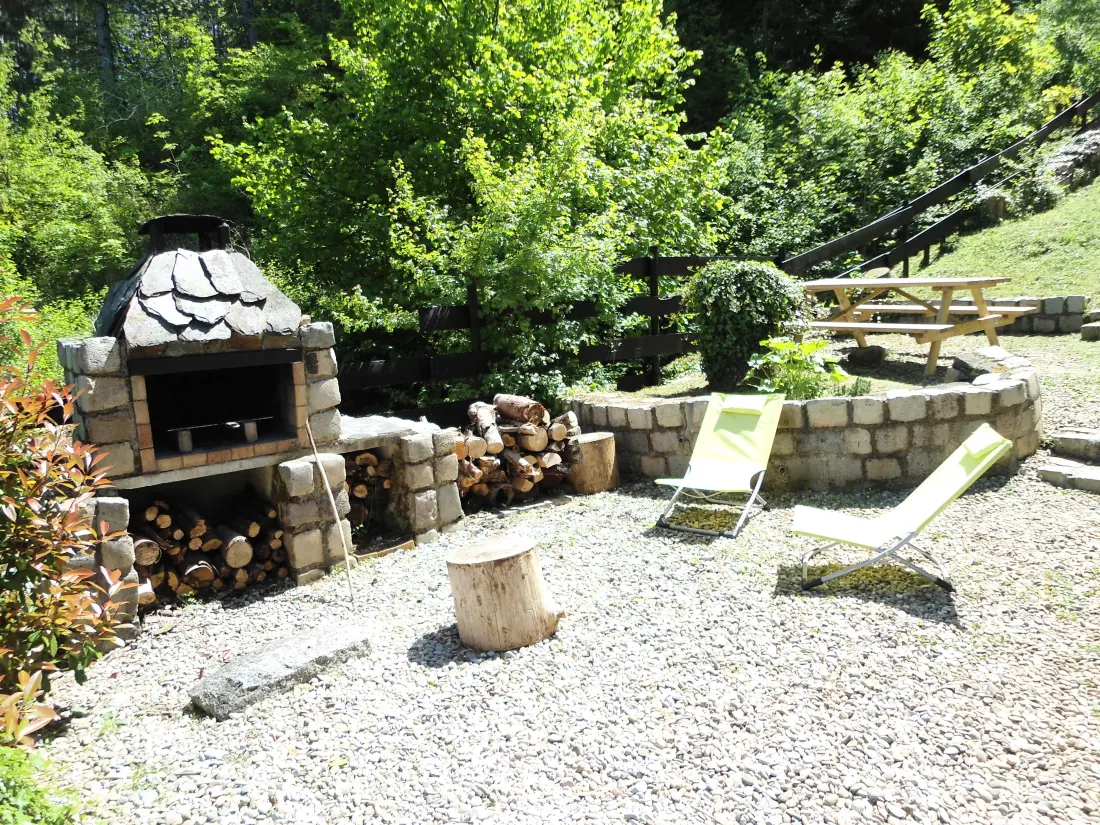 Gîte de France Die braune Balsam Schaffelle 4/5 Personen 2 Ohren