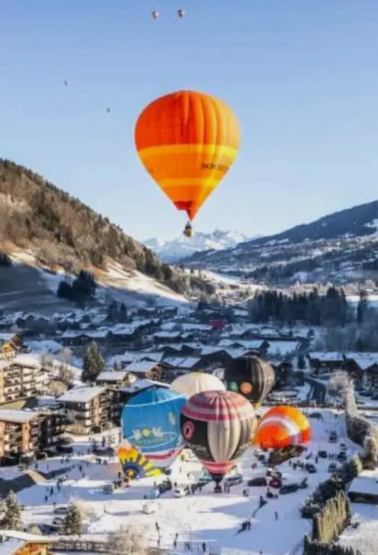 Apartman úszó medencével Au Pied Des Pistes