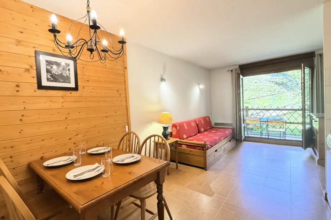 Appartement Avec Terrasse Et Piscine à Flumet