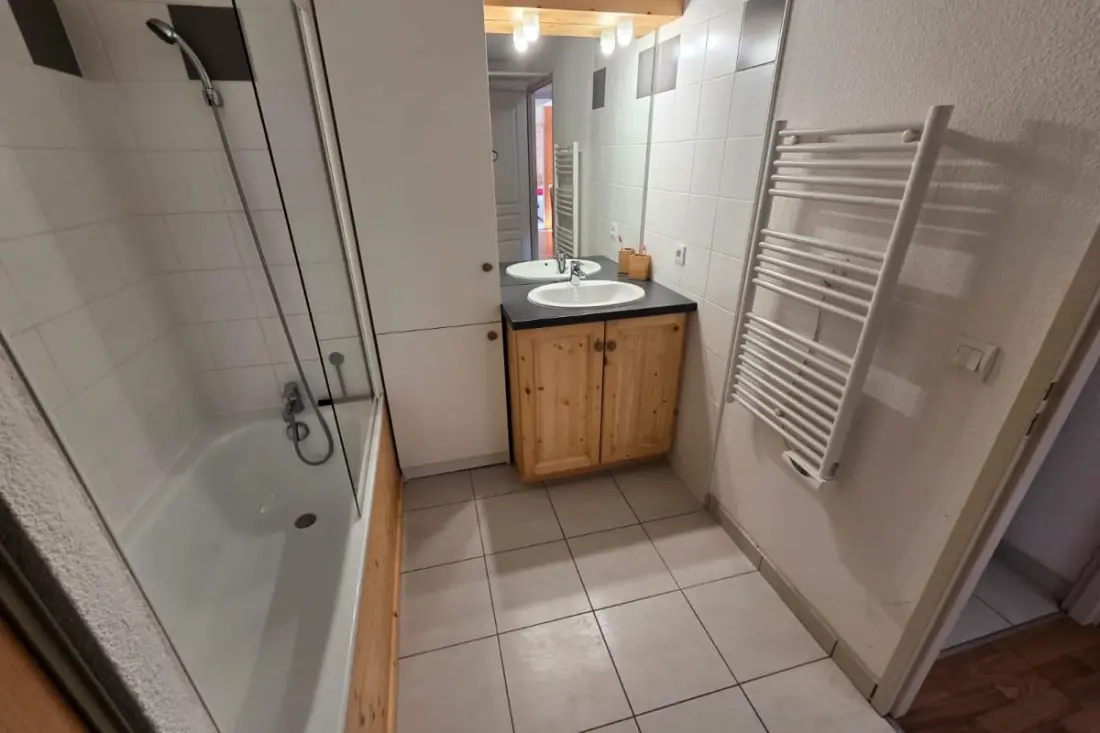 Ski-in/ki-out apartman, Terrace és úszómedence