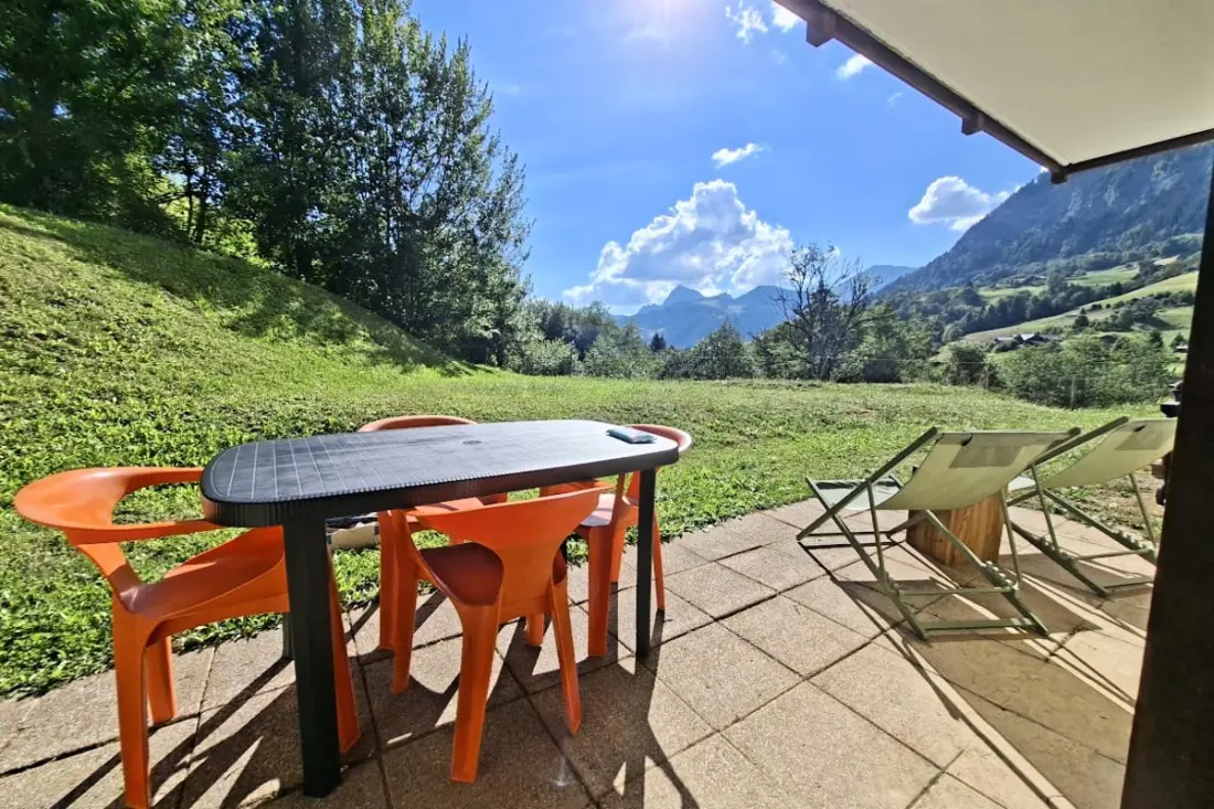 "Le Pied" Des Pistes, Terrace, úszómedence