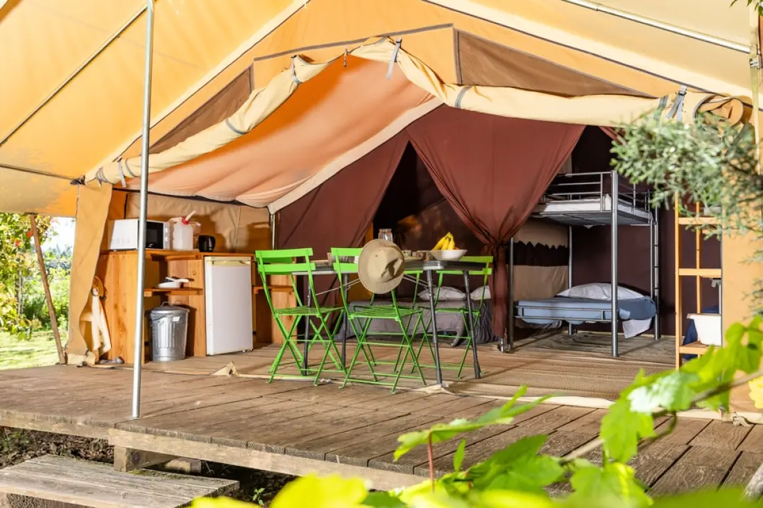 Campsite Les Routes de Provence