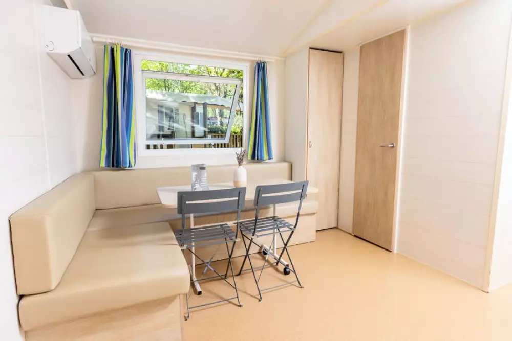 Camping Les Routes de Provence 3 Sterren★★★