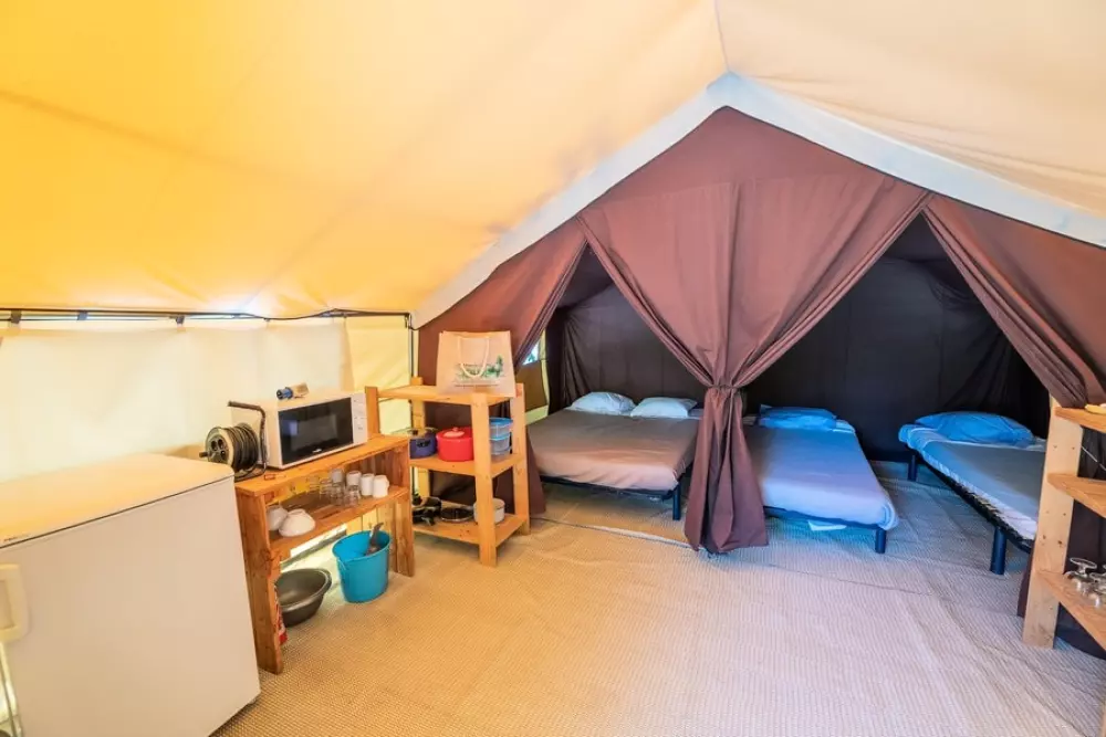 Camping Les Routes de Provence 3 Sterren★★★