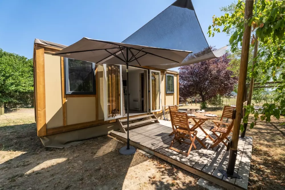 Camping Les Routes de Provence 3 Sterren★★★