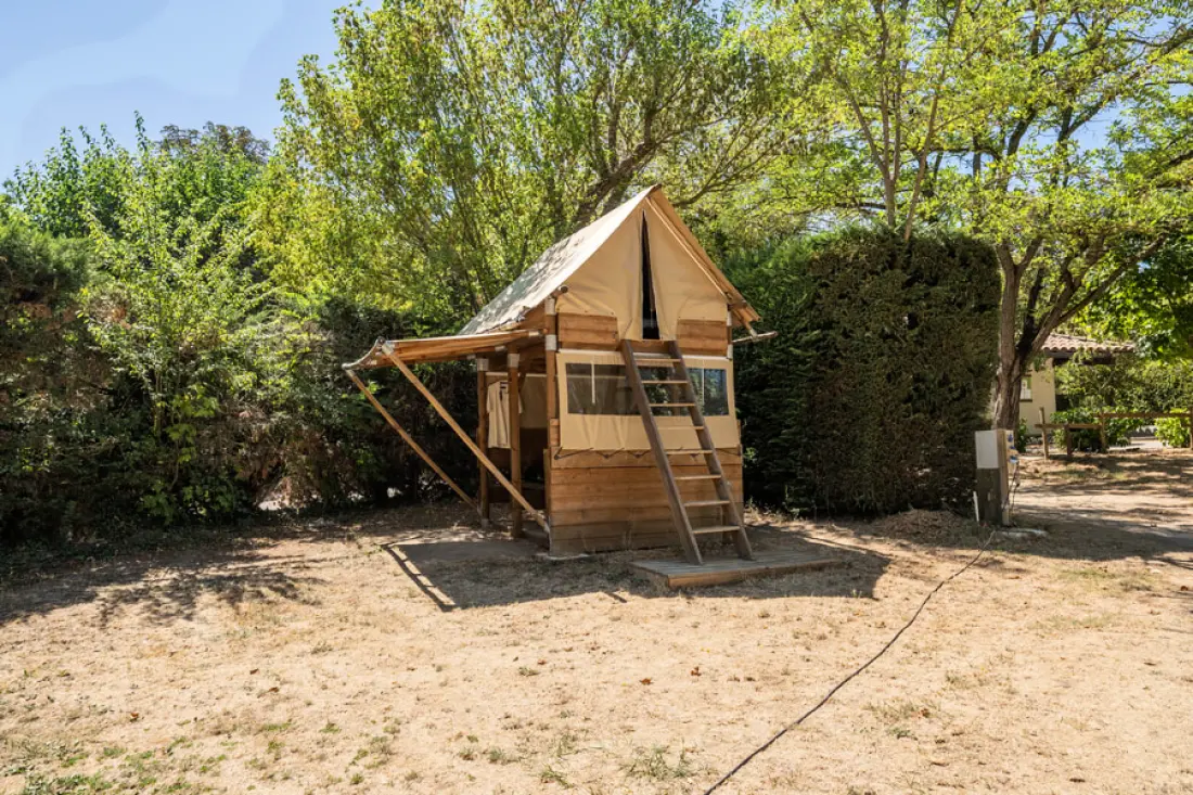 Camping Les Routes de Provence 3 étoiles★★★