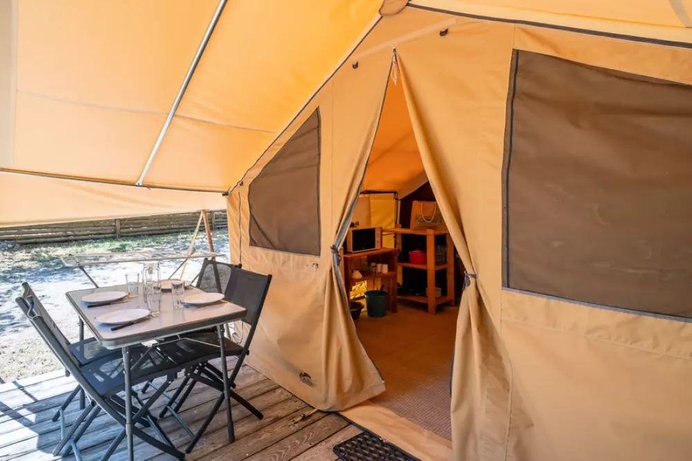 Camping Les Routes de Provence 3 Sterren★★★