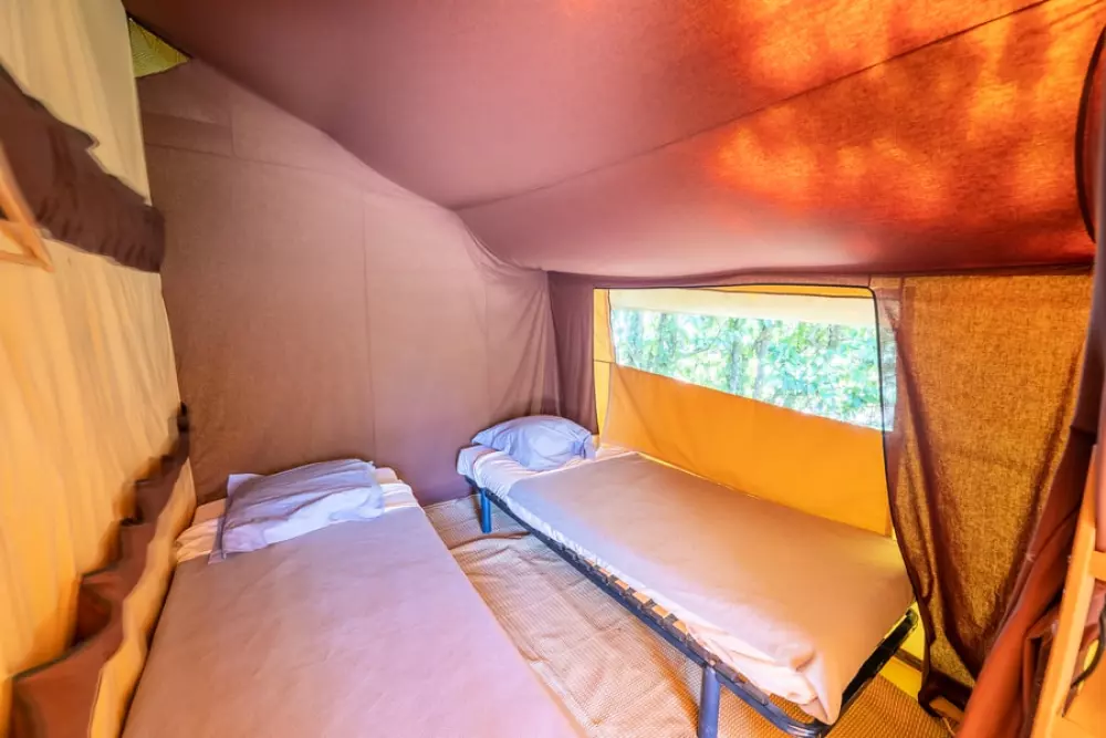 Camping Les Routes de Provence 3 Sterren★★★