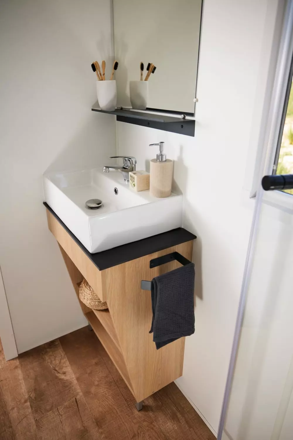 Camping Les Routes de Provence 3 Sterren★★★