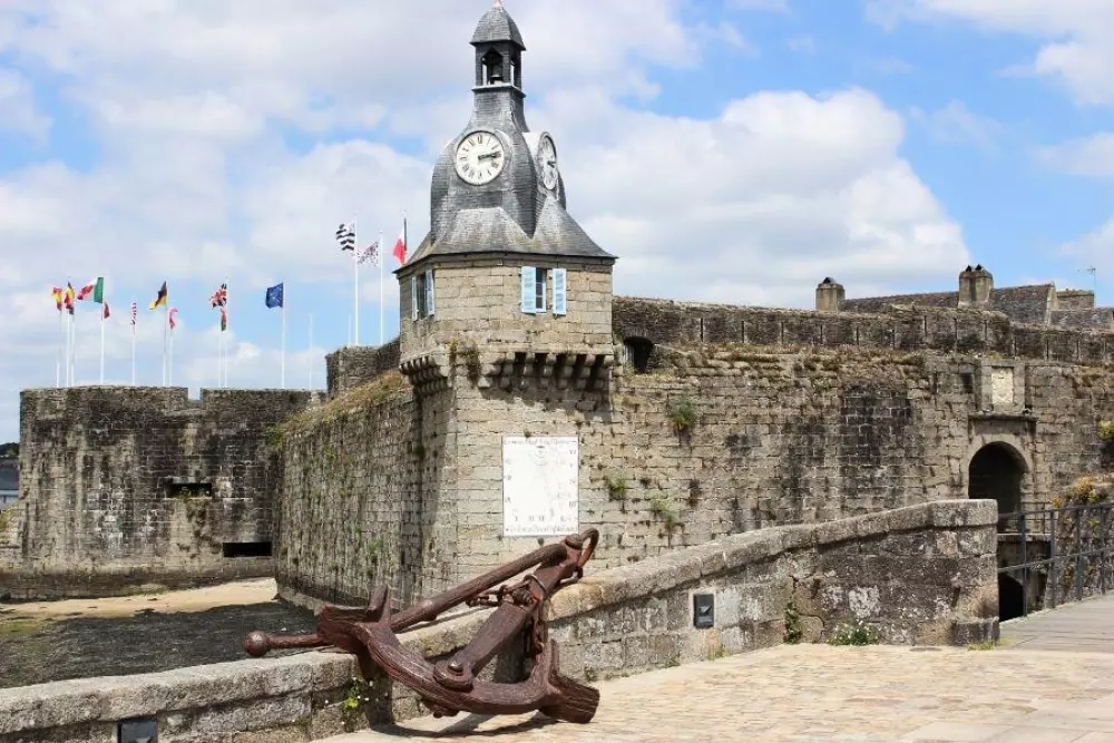 Camping DE LA PISCINE 4 étoiles★★★★