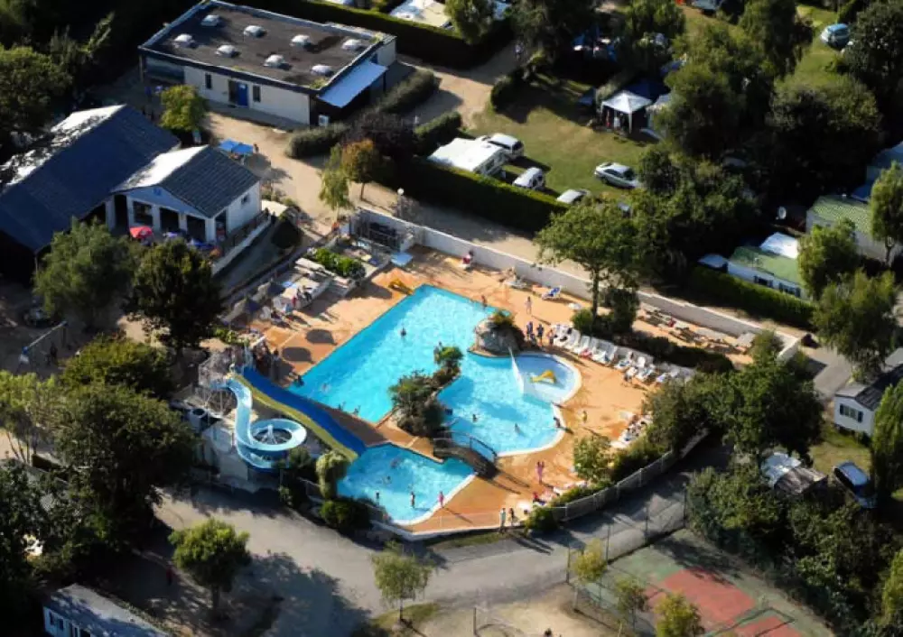 Camping DE LA PISCINE 4 étoiles★★★★