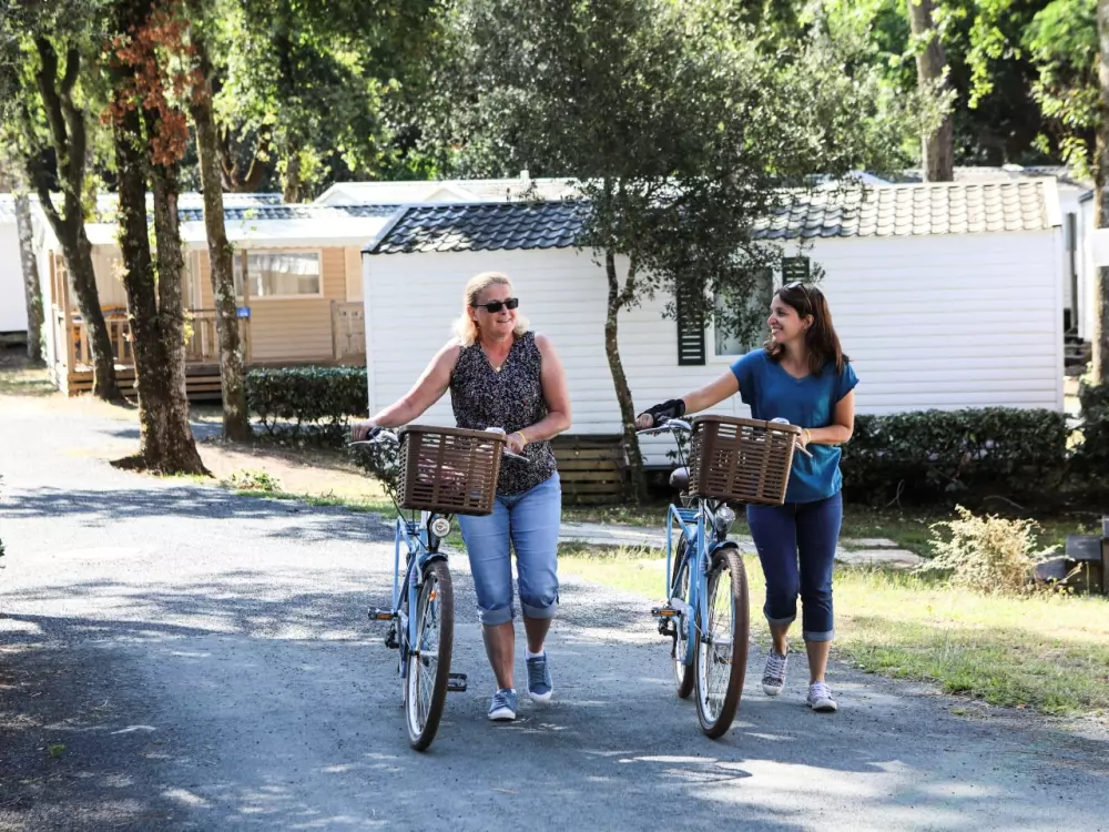 Flower Camping Le Vorlen 4 Sterren★★★★