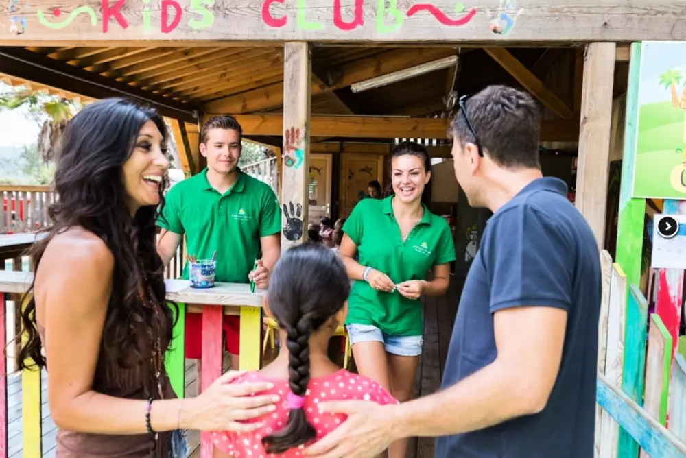 Campingplads Holiday Green Tætning