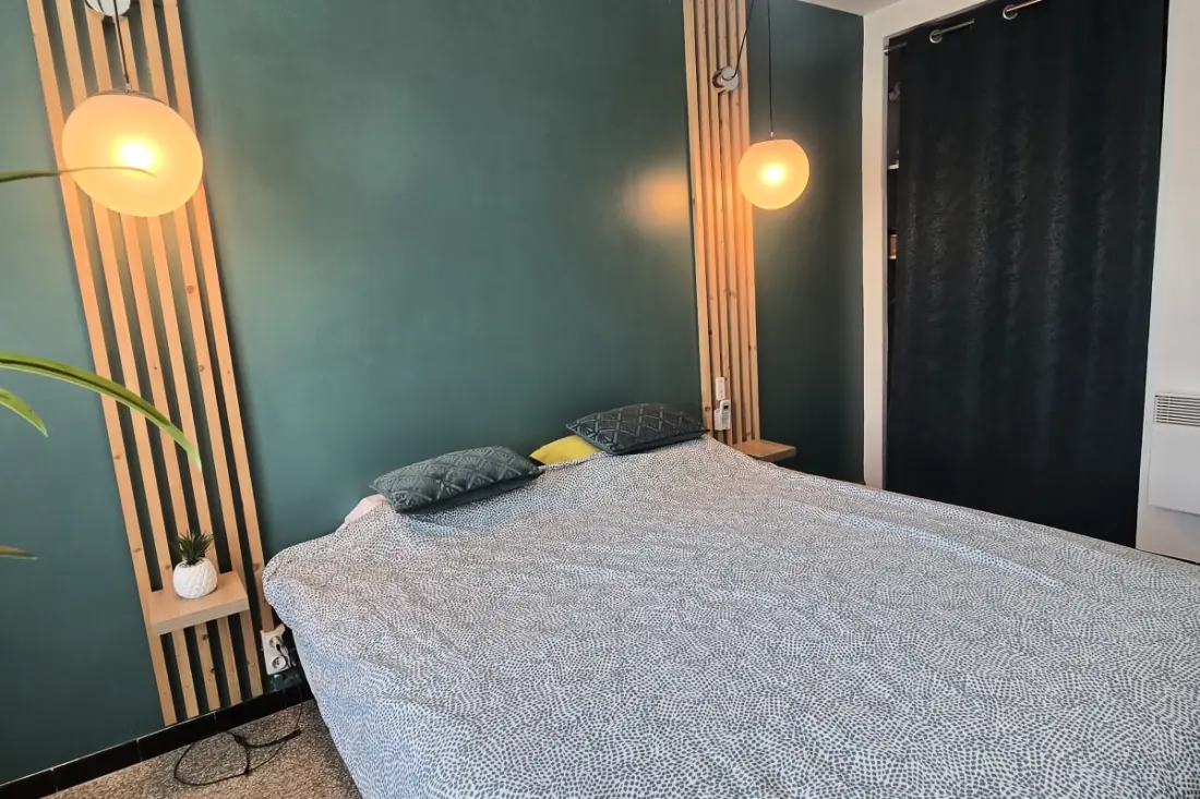 Apartment in Fréjus Near Beach With Balcony