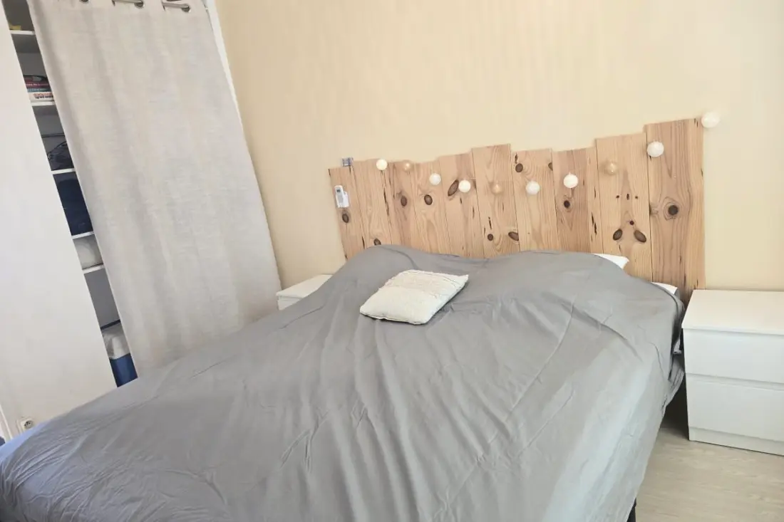Apartment in Fréjus Near Beach With Balcony