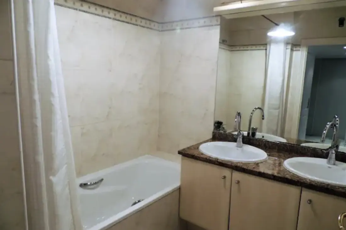 Apartment with pool and garden in Saint Aygulf