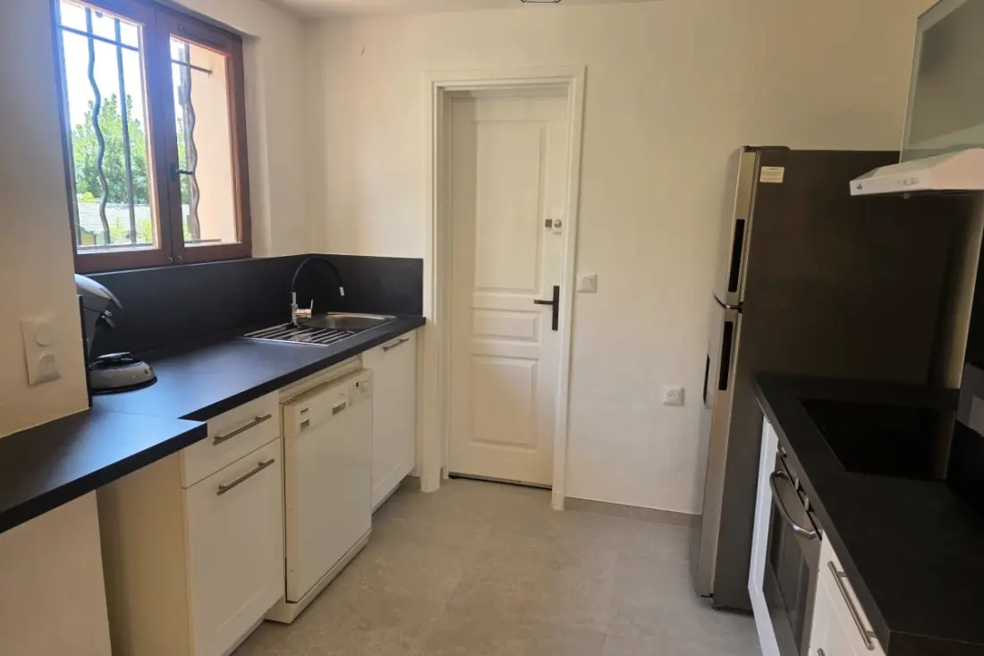 Family Apartment Near Des Calanques